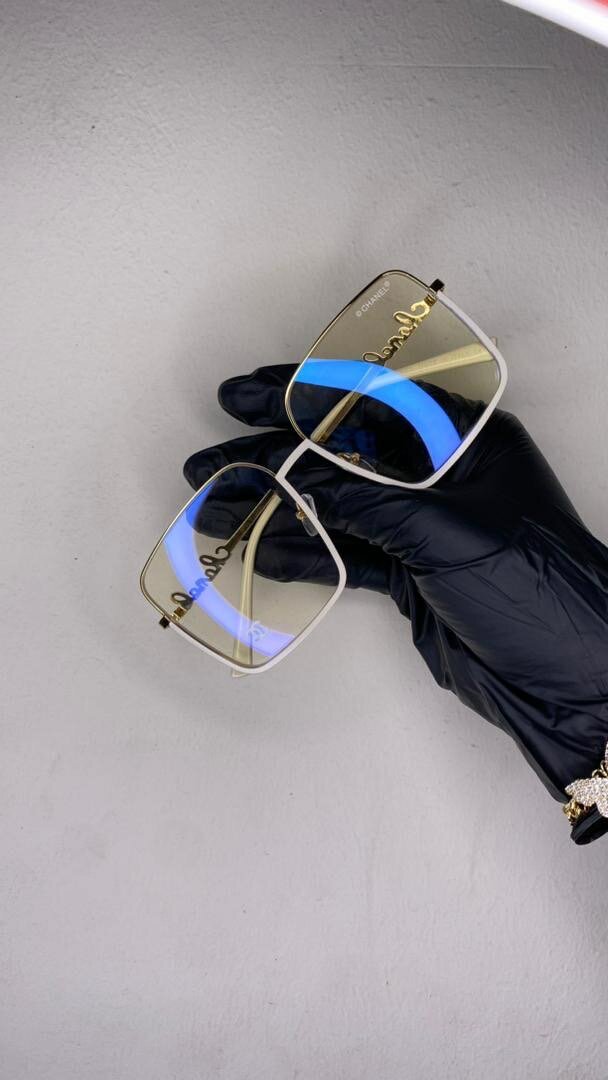 Chanel White Fashion frame