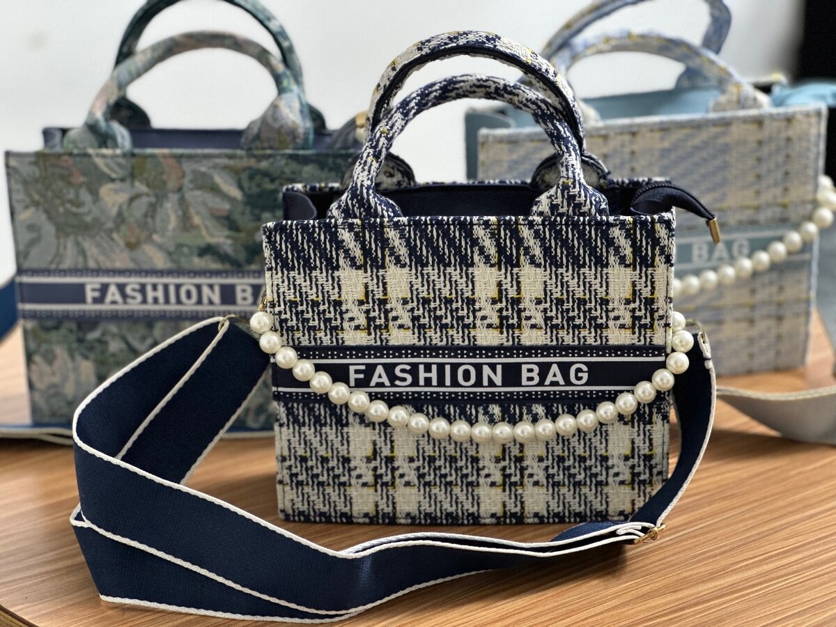 Ladies bag