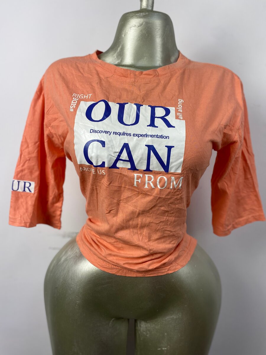 T-shirt orange graphique