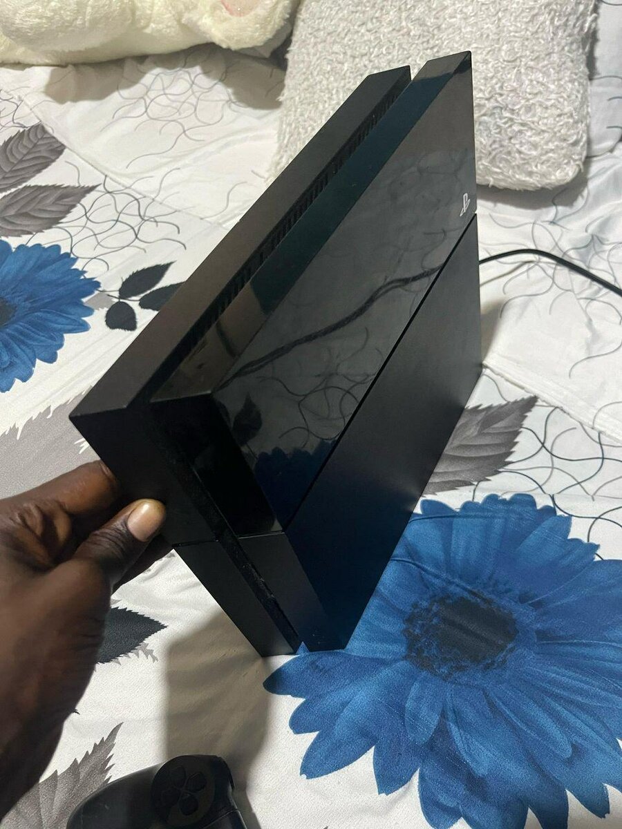 Console PS4 avec 3 Manettes