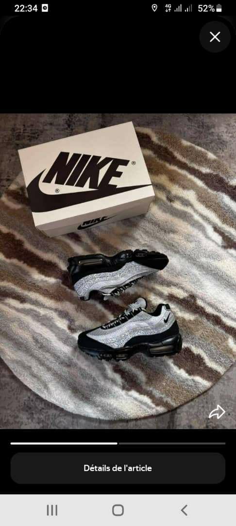 Nike Air Max 95 Sneakers