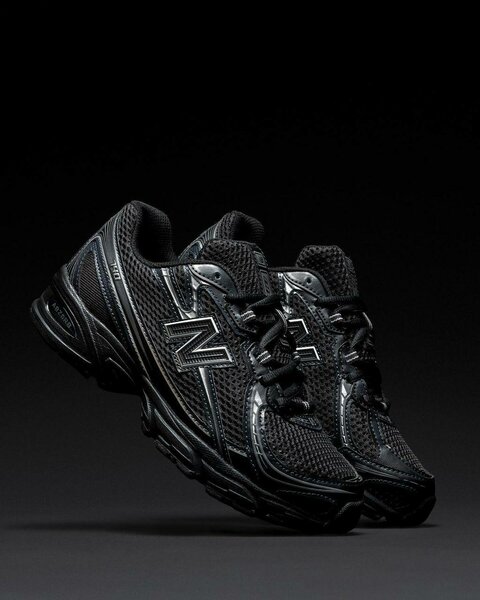 New balance noir