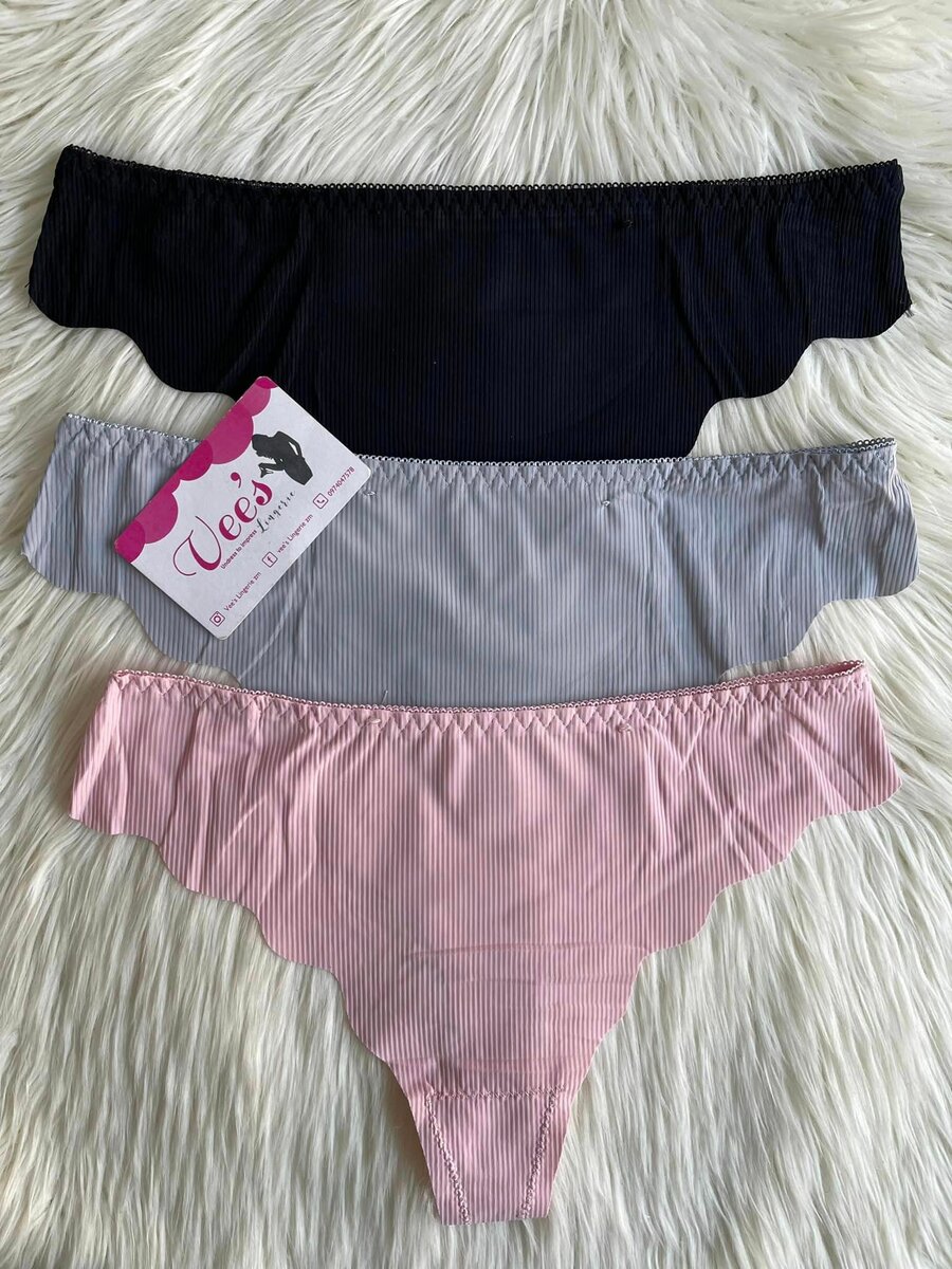 Strings et culottes pour femmes