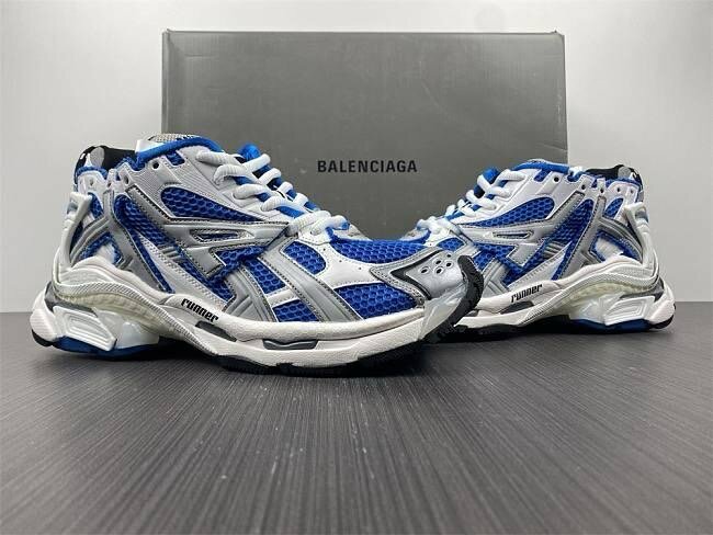 BALENCIAGA RUNNER