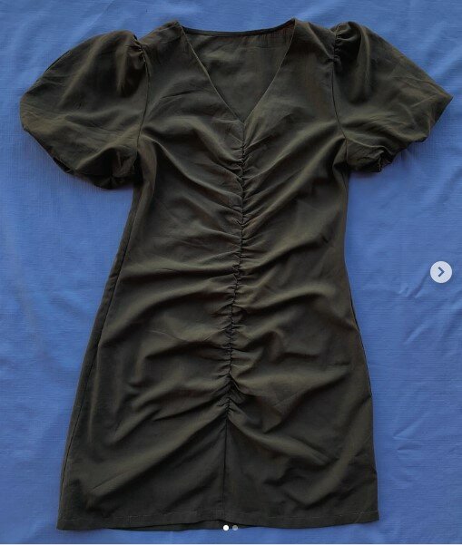 Women's dress with closed shoulders