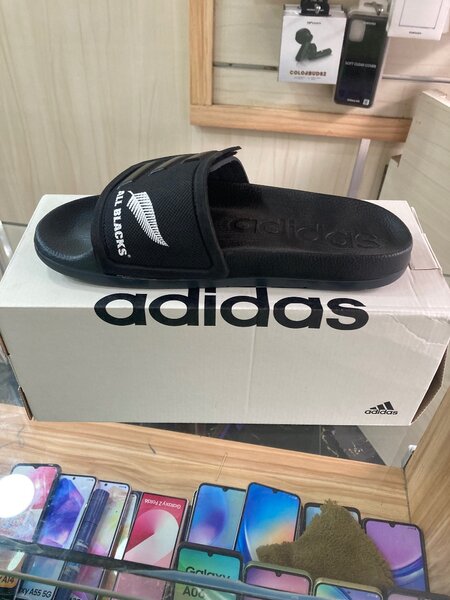 Sandales claquettes ADIDAS