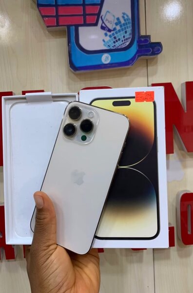 14 pro max 256gig eSim unlock