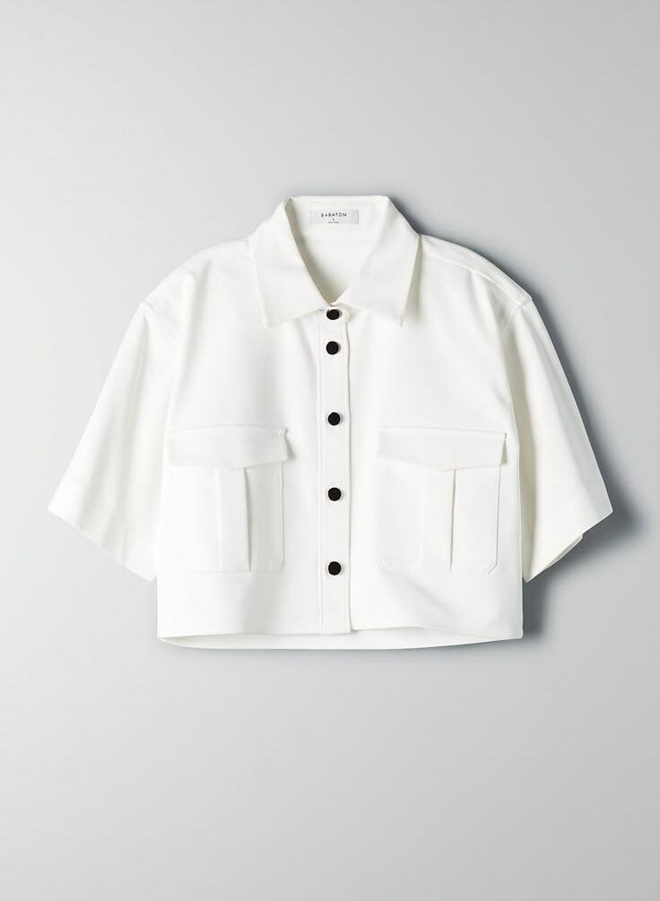 Chemise blanche à manches courtes