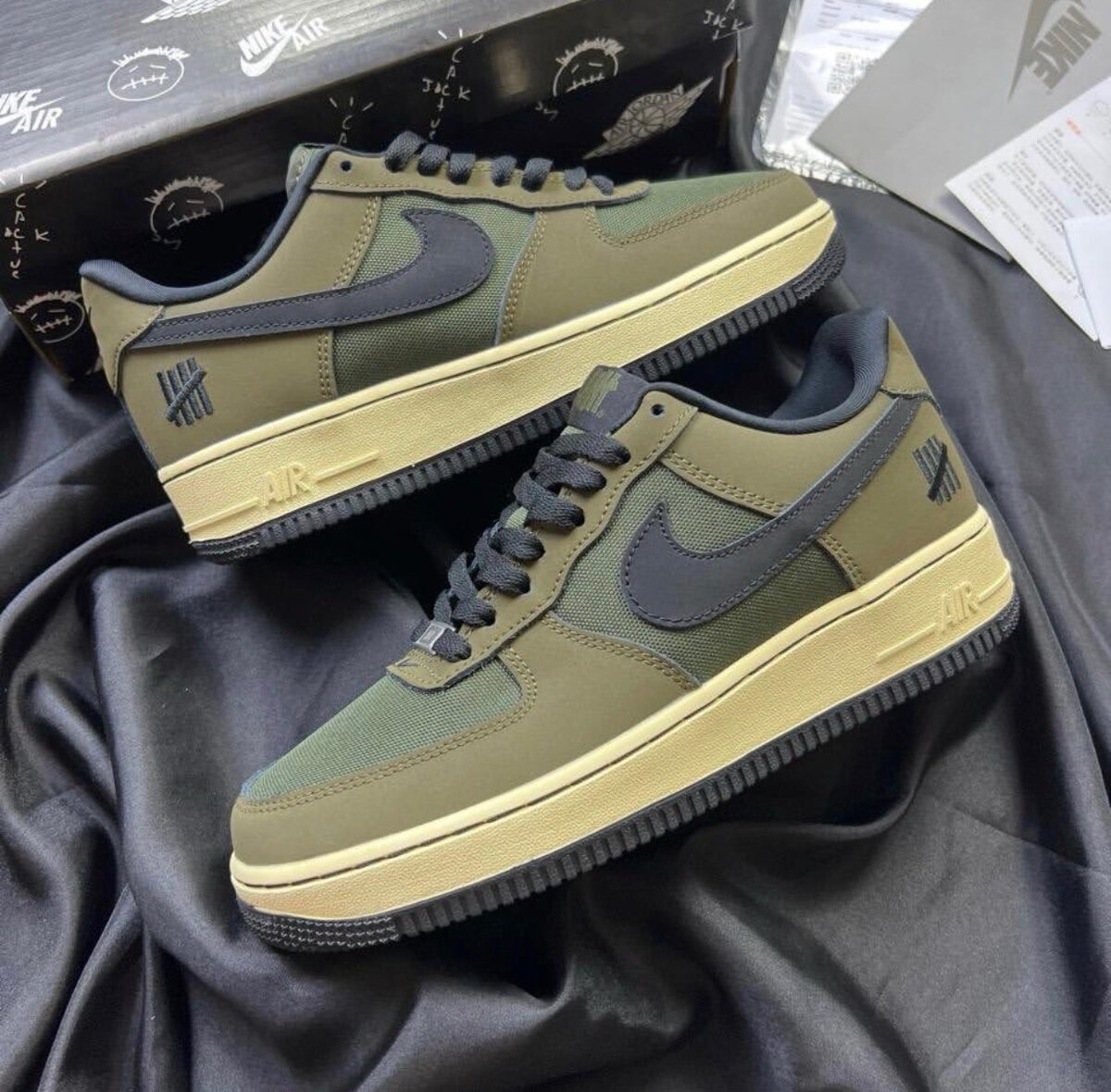 Nike Air Force Undefeated