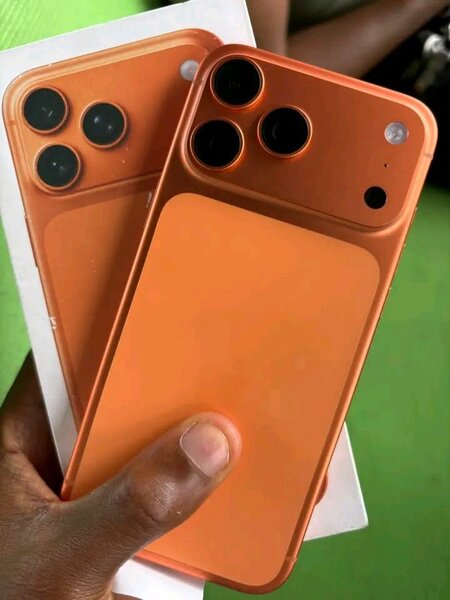 Smartphone moderne orange