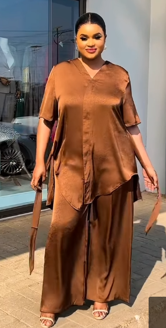 Women's tunic and pants set