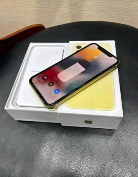 iPhone 11