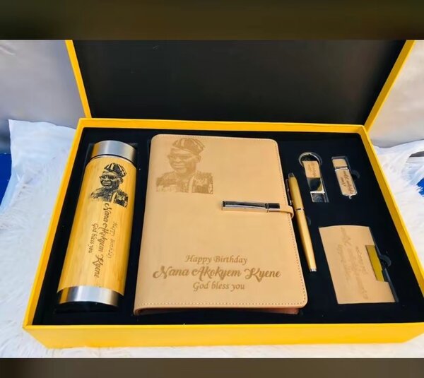 Customized gift sets