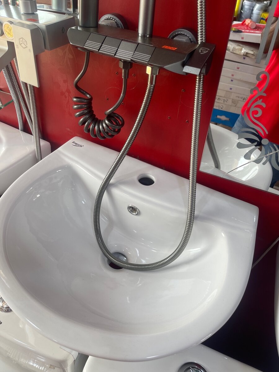 Frencia washing sink
