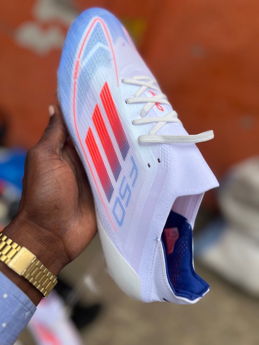 Chaussures de Sport Légères F50