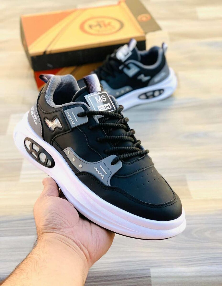 Men sneakers