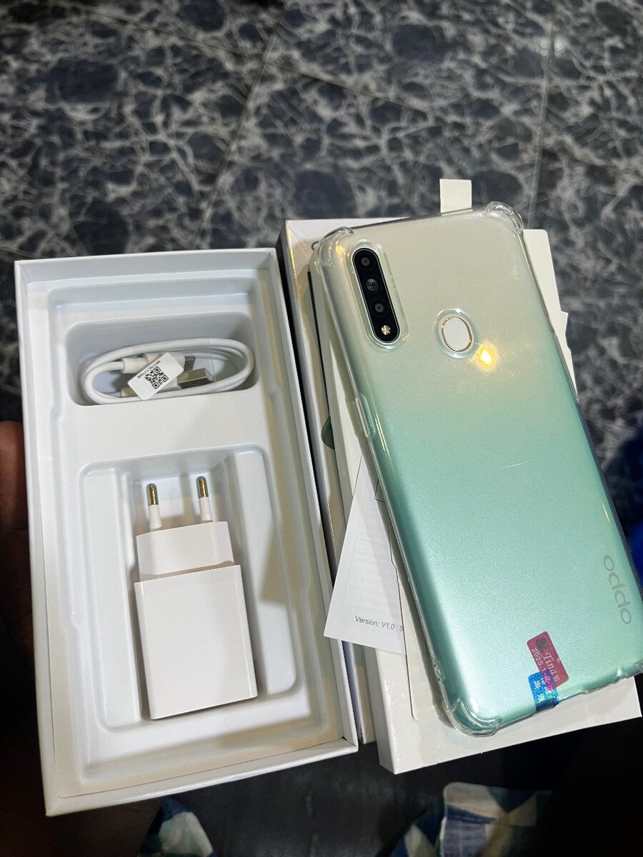 Oppo A31