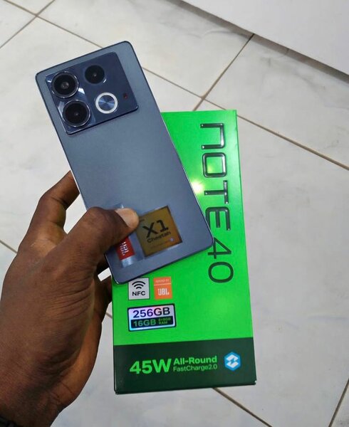 Smartphone Note 40 256GB