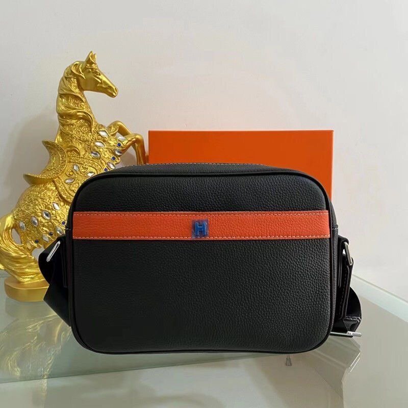 Барсетка от HERMES