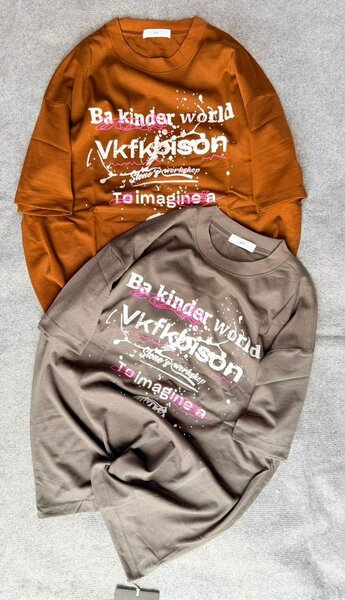 T-shirts imprimés colorés