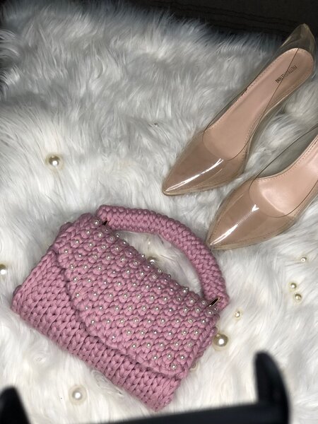 Crochet ladies hand bag
