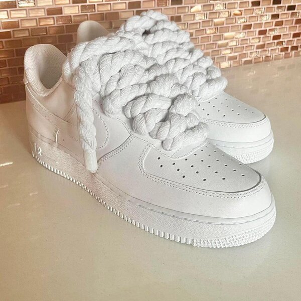 Air Force 1 big lace and normal lace