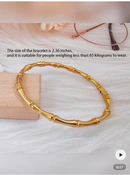 Bracelet doré en bambou