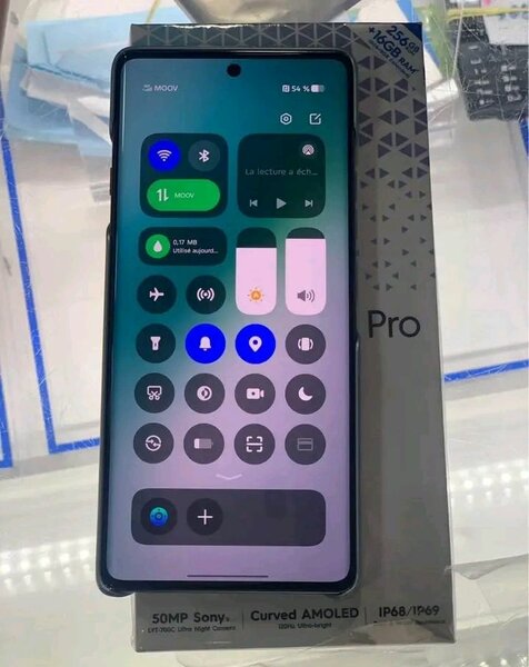 Smartphone AMOLED 50MP