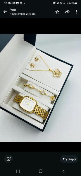 Customised gift set and jewellery