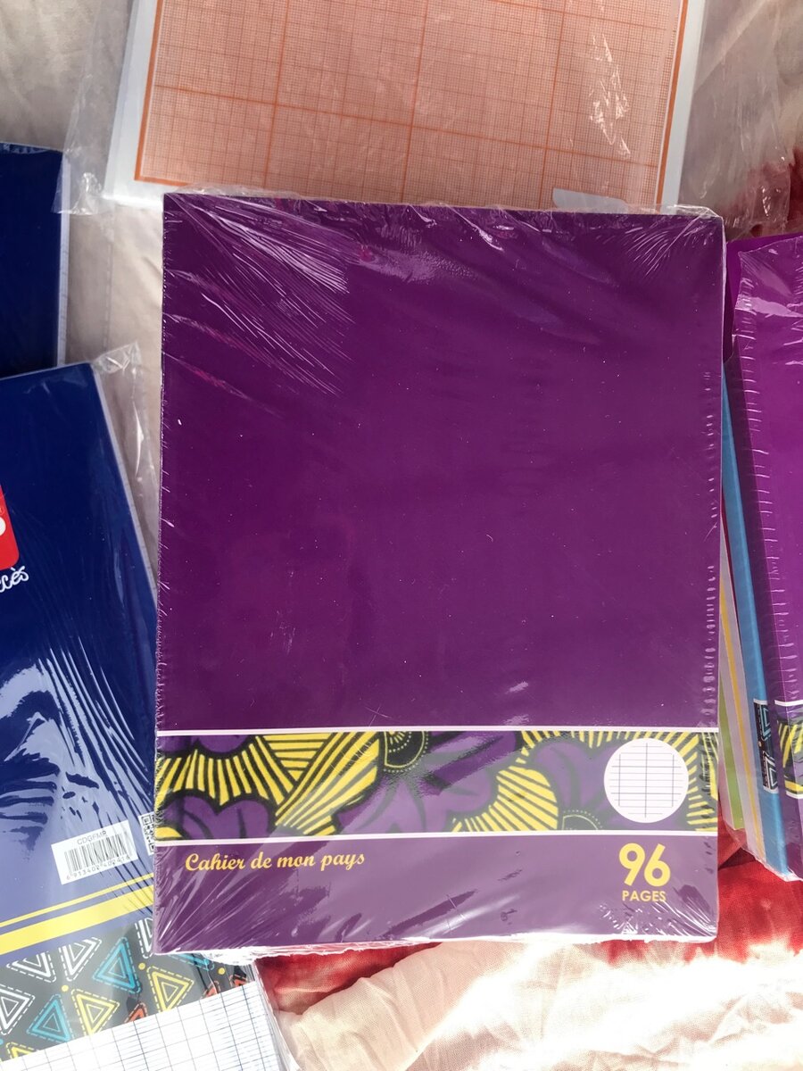 Cahier Coloré 96 Pages