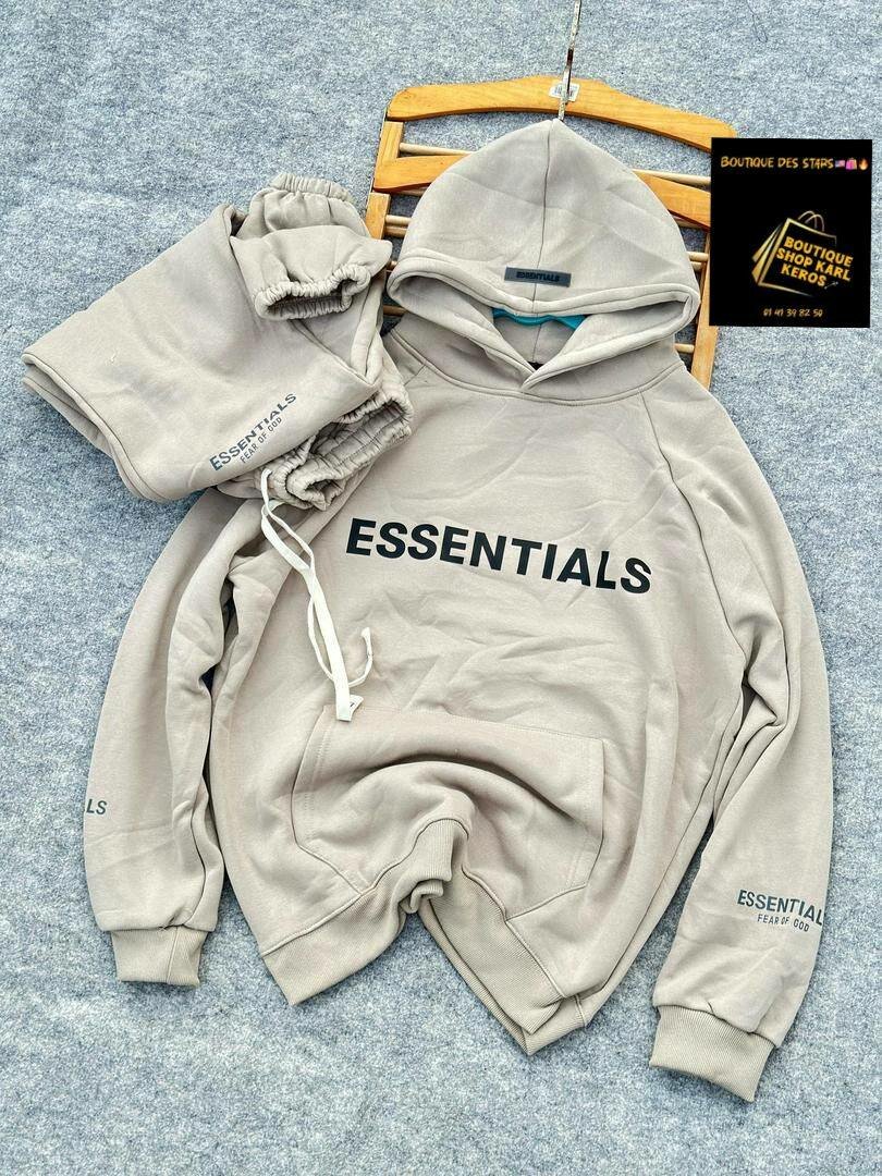Ensemble de survêtement Essentials