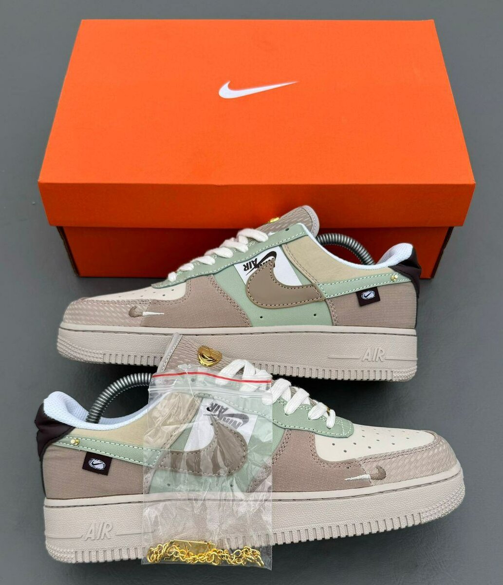 CHAUSSURE NIKE BASKET AIR