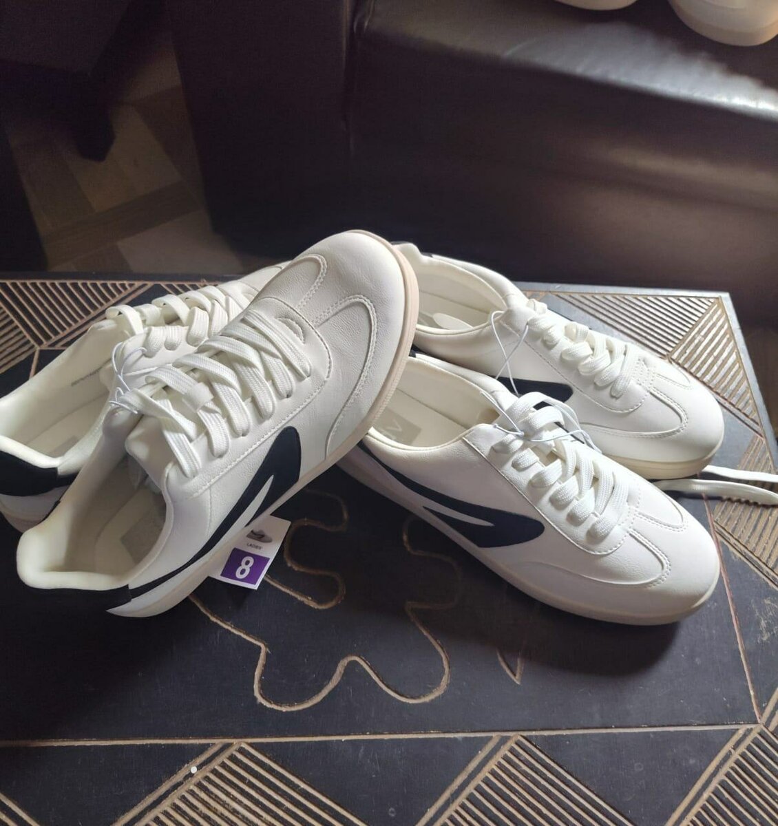 Dolce Vita Ladies Sneakers