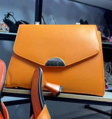 Bag orange