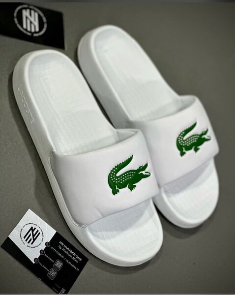 Claquette Lacoste