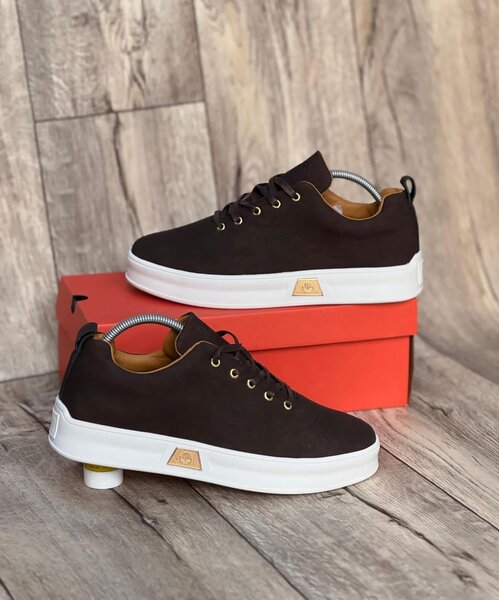 Sneakers en cuir élégants