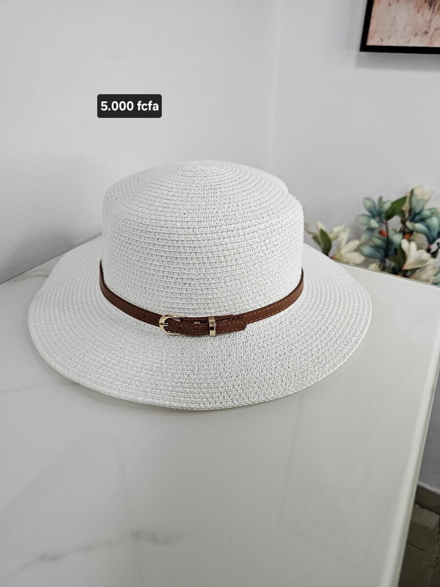 Chapeau d'été en paille