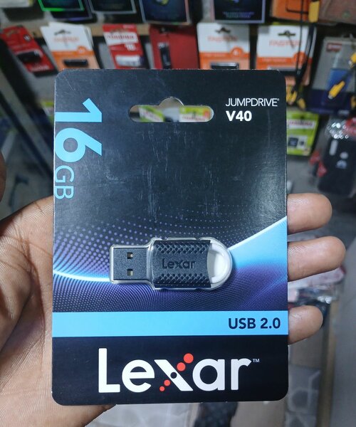 Lexar JumpDrive V40 16GB USB 2.0