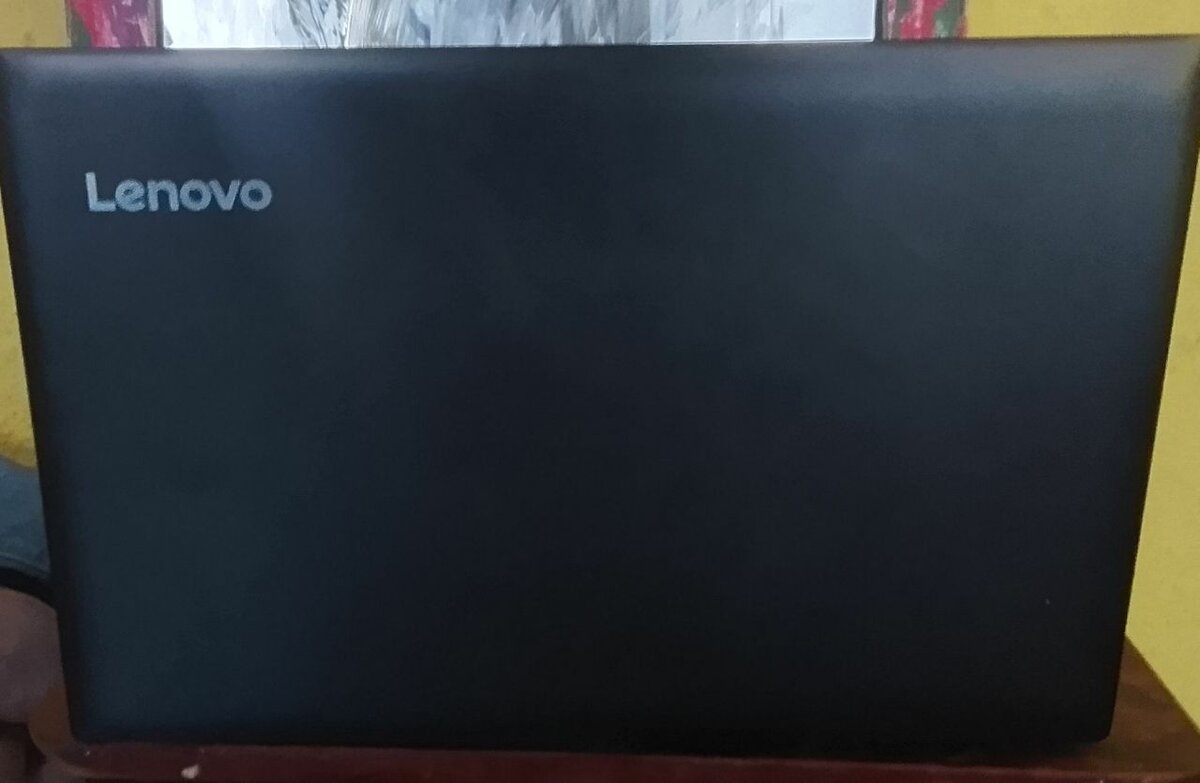 Ordinateur portable Lenovo