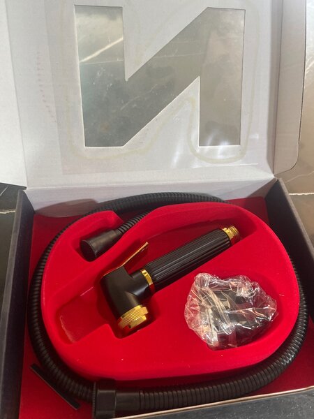 Douchette WC à main pour bidet