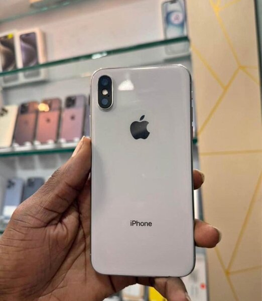iPhone X