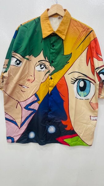Chemise graphique animée