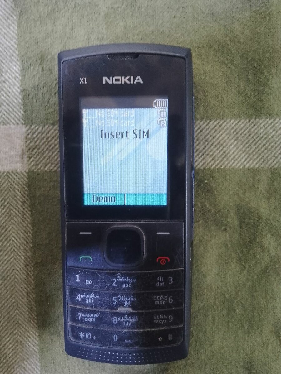 Nokia X1-01