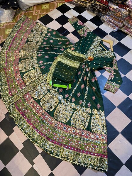 Big flyer maxiy 2pc (customized ke opention available hy)