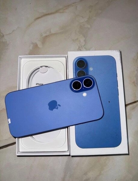 iPhone 16 Bleu 128 Go