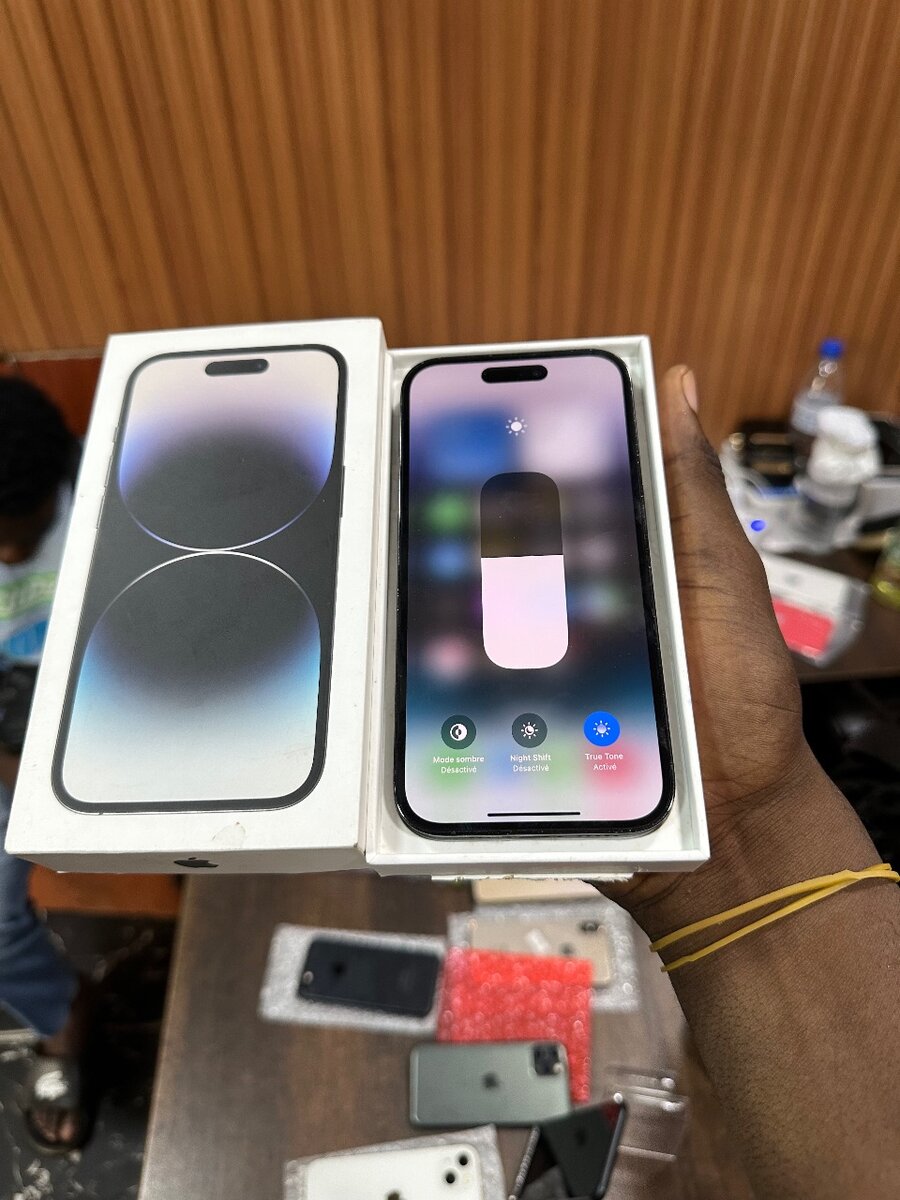 Iphone 14pro 128giga  CE