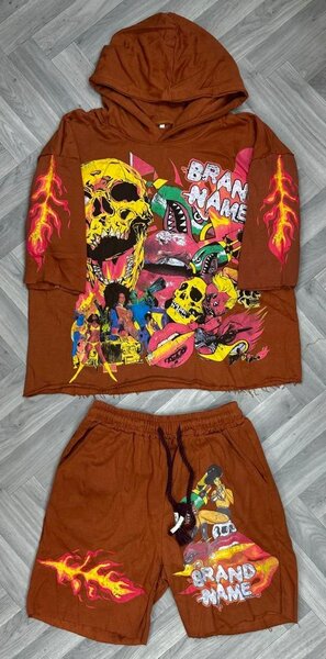 Ensemble casual streetwear graffiti