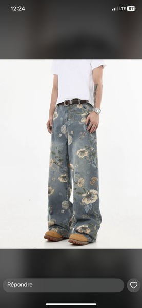 Jeans larges à motifs floraux