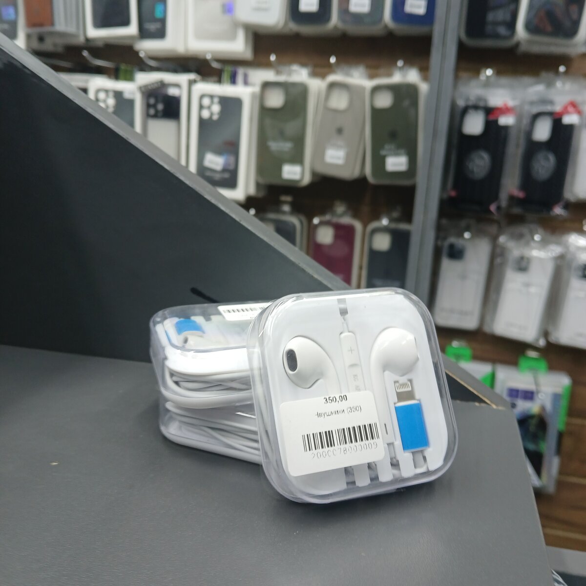 ПРОВОДНЫЕ НАУШНИКИ НА IPHONE