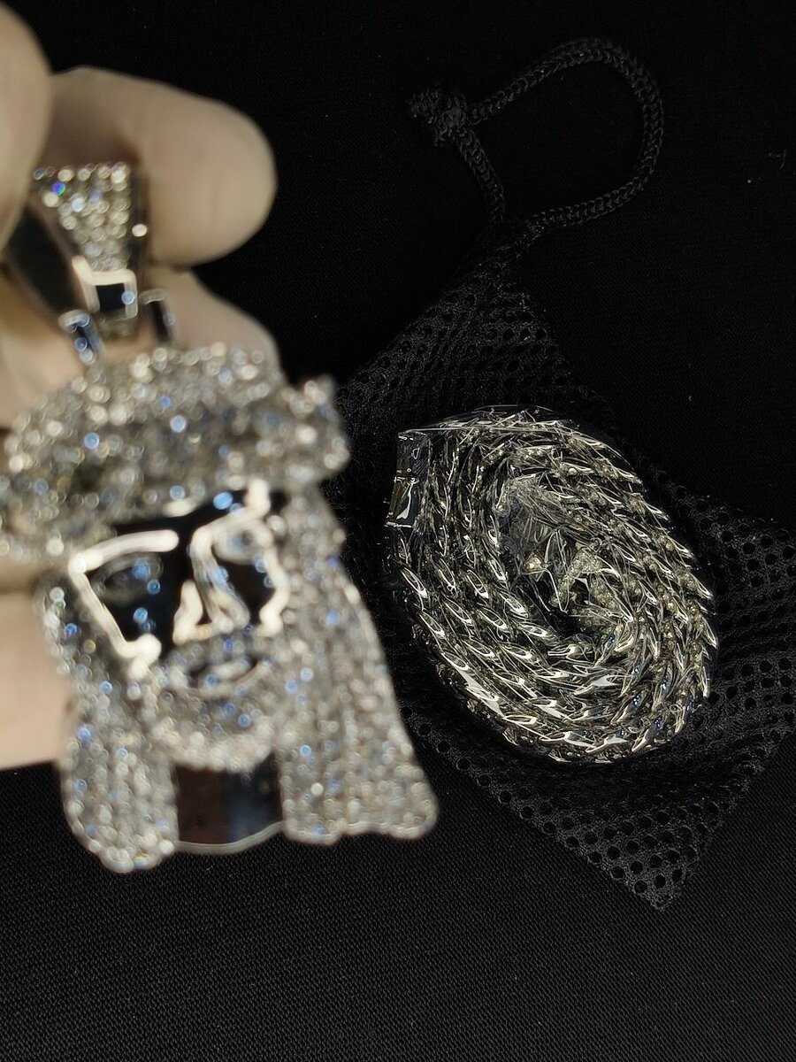 Chaîne en imitation de diamant